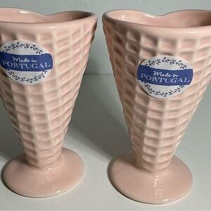 Faiancas Ramos 2 Ceramic ice cream bowls shaped like waffle cones PINK New